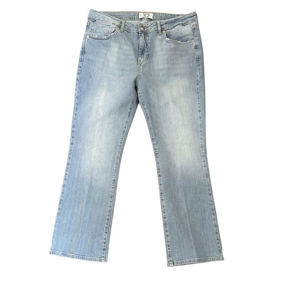 Free People Kick Flare Bootcut Jeans - Picture 3 of 10